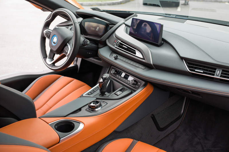 Illustration for article titled 2019 BMW i8: I Am a Big Dumb Idiot for Thinking It Needed More Power